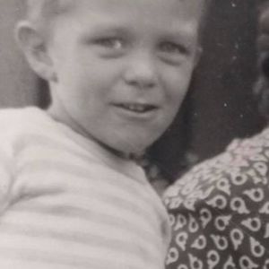 Meet your Posher, Alice